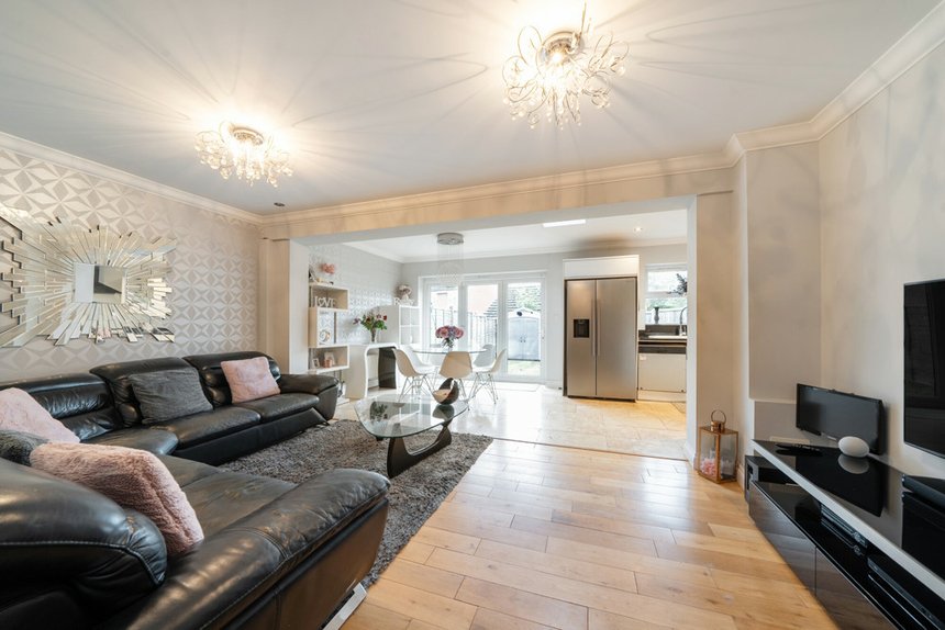 for sale altham gardens london 33511 - Gibbs Gillespie