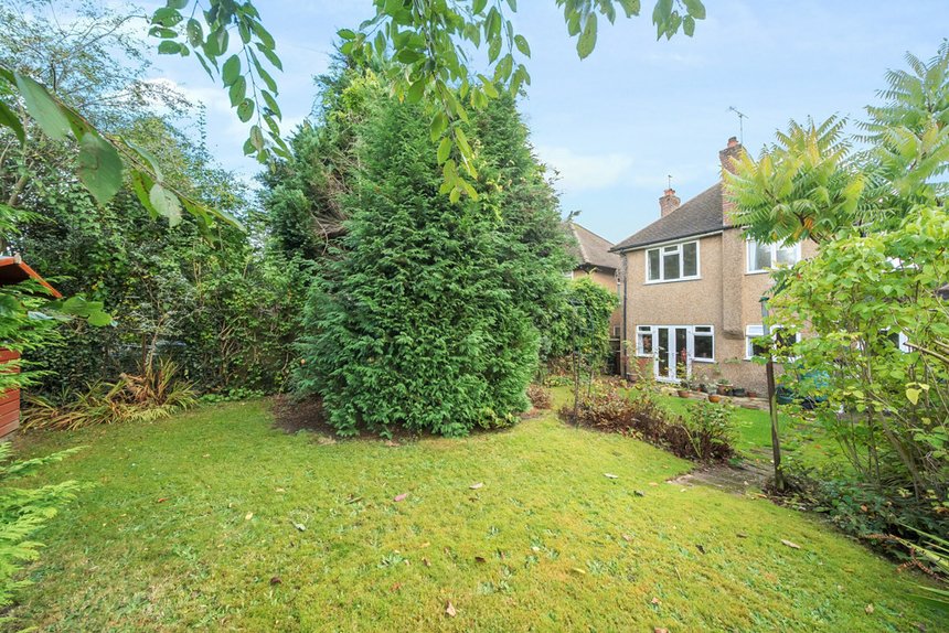 for sale rochester way london 33512 - Gibbs Gillespie