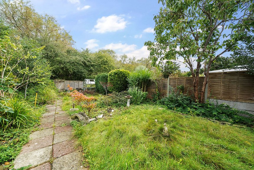 under offer castleton road london 33514 - Gibbs Gillespie