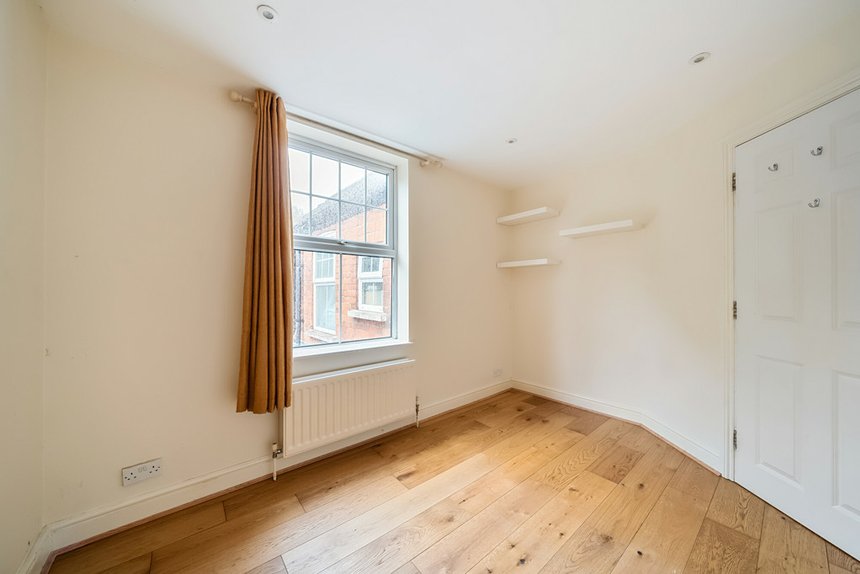 for sale elm park london 33519 - Gibbs Gillespie