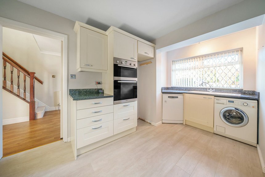 for sale bunby road london 33521 - Gibbs Gillespie