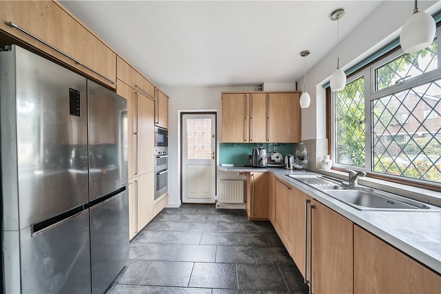 for sale wakehams hill london 33525 - Gibbs Gillespie