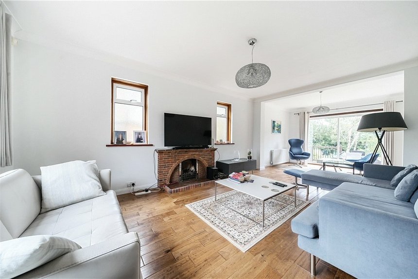 for sale wakehams hill london 33525 - Gibbs Gillespie