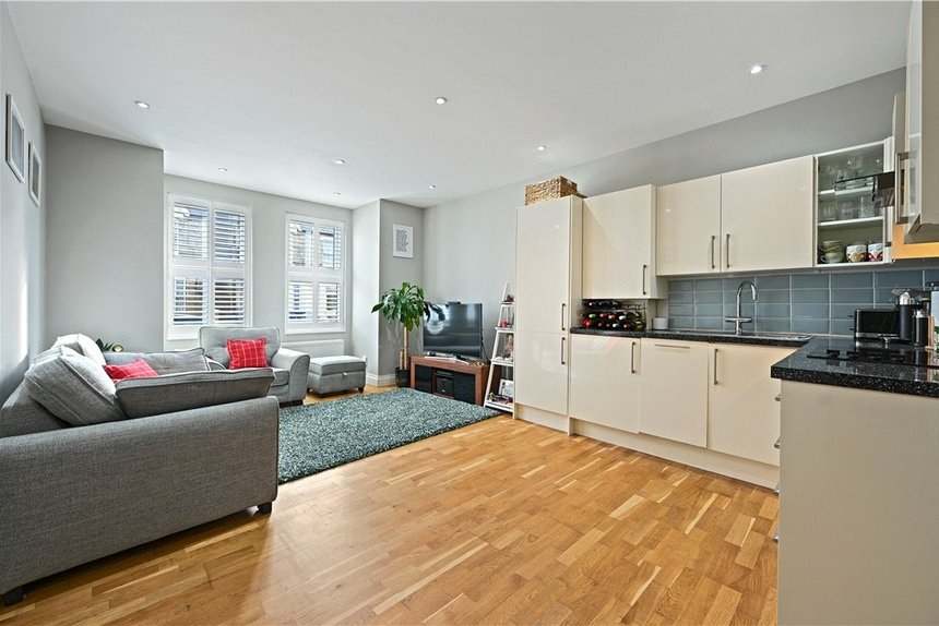 for sale hastings road london 33571 - Gibbs Gillespie