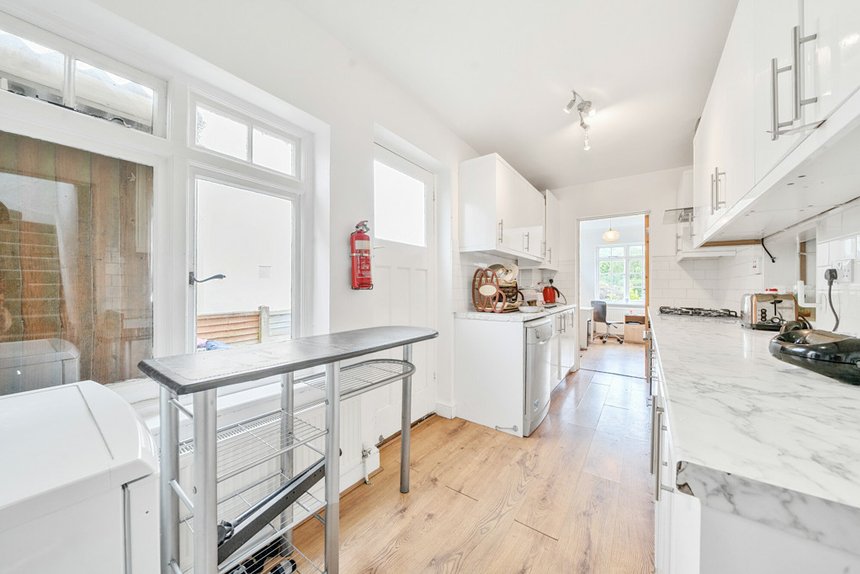 for sale oaklands avenue london 33572 - Gibbs Gillespie