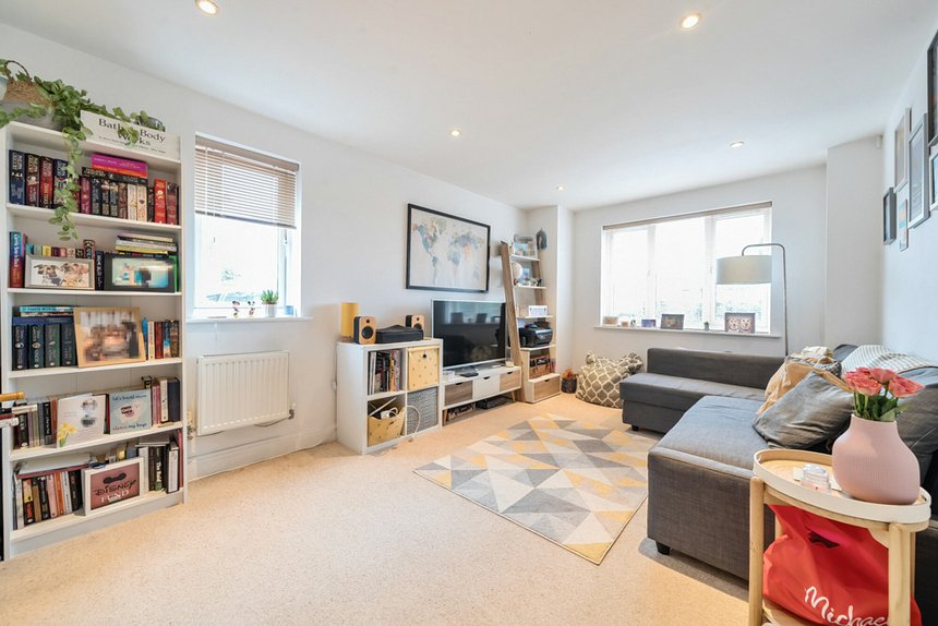 for sale west end road london 33573 - Gibbs Gillespie