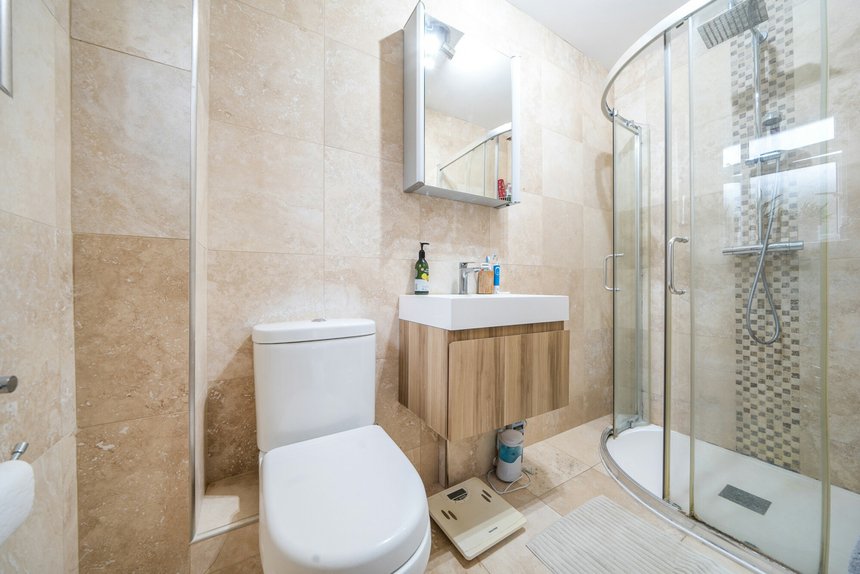 for sale melbourne close london 33618 - Gibbs Gillespie