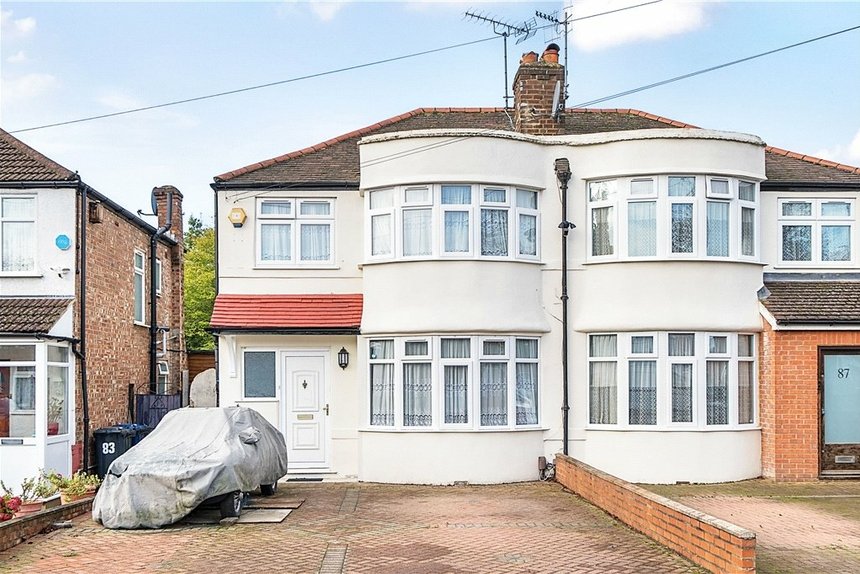 for sale conway crescent london 33679 - Gibbs Gillespie