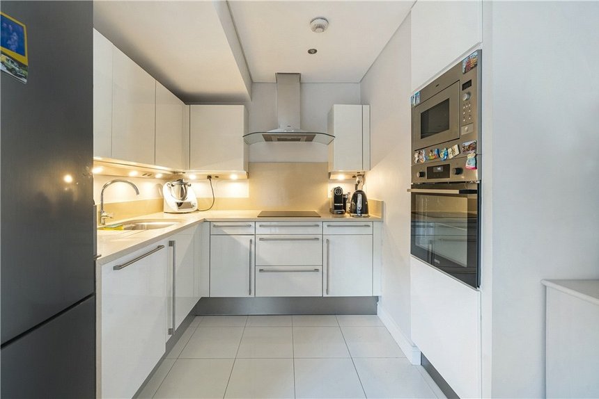 for sale conway crescent london 33680 - Gibbs Gillespie