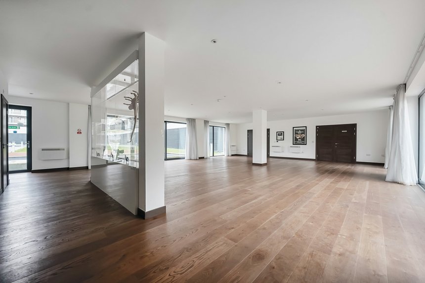 sold stanley kubrick road london 33714 - Gibbs Gillespie