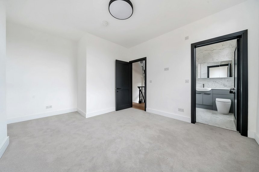 for sale mattock lane london 33729 - Gibbs Gillespie