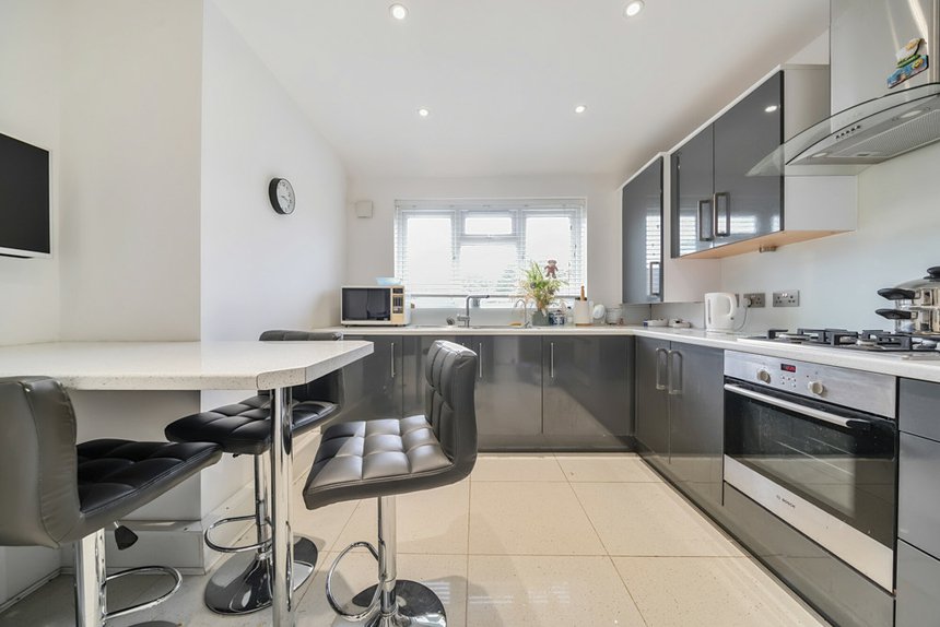 for sale harvey road london 33731 - Gibbs Gillespie