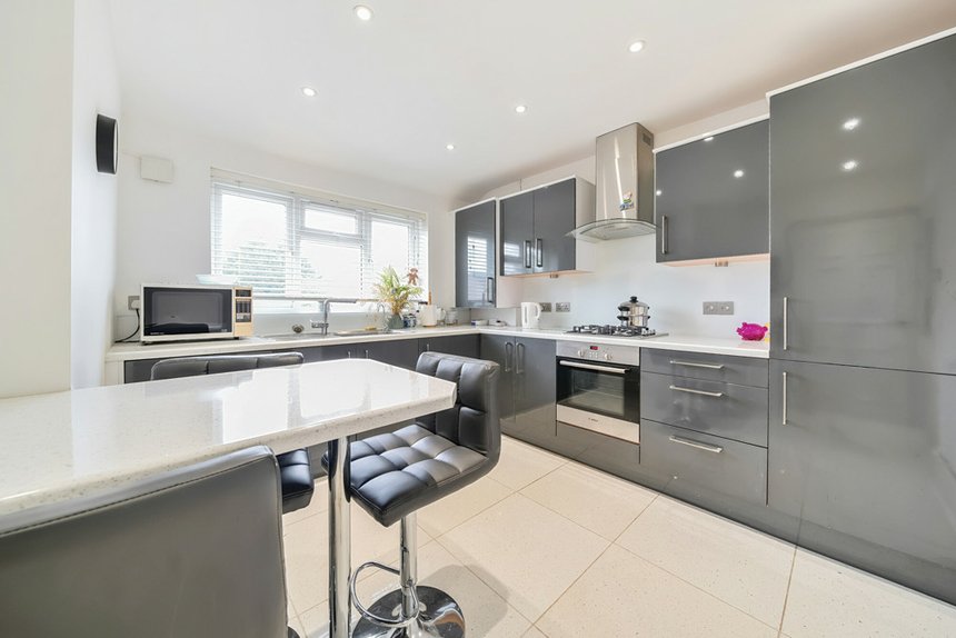 for sale harvey road london 33731 - Gibbs Gillespie