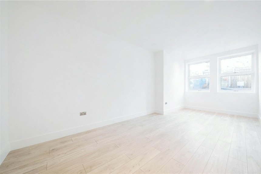 under offer west end lane london 33750 - Gibbs Gillespie