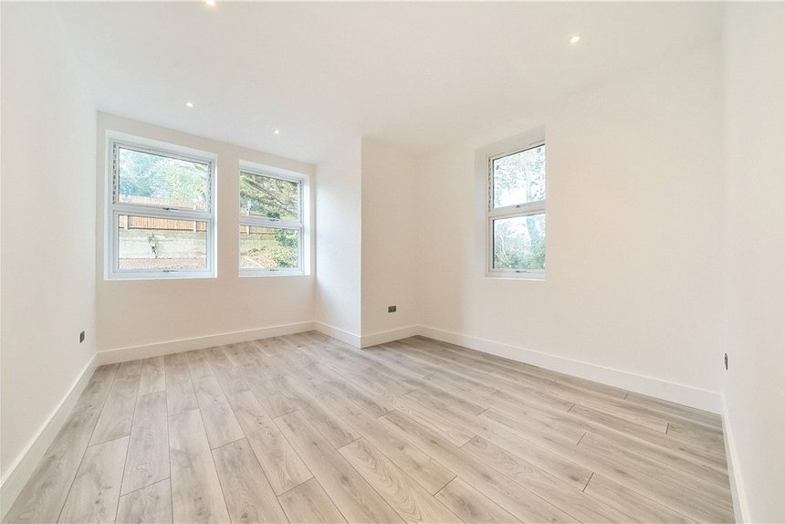 under offer west end lane london 33750 - Gibbs Gillespie