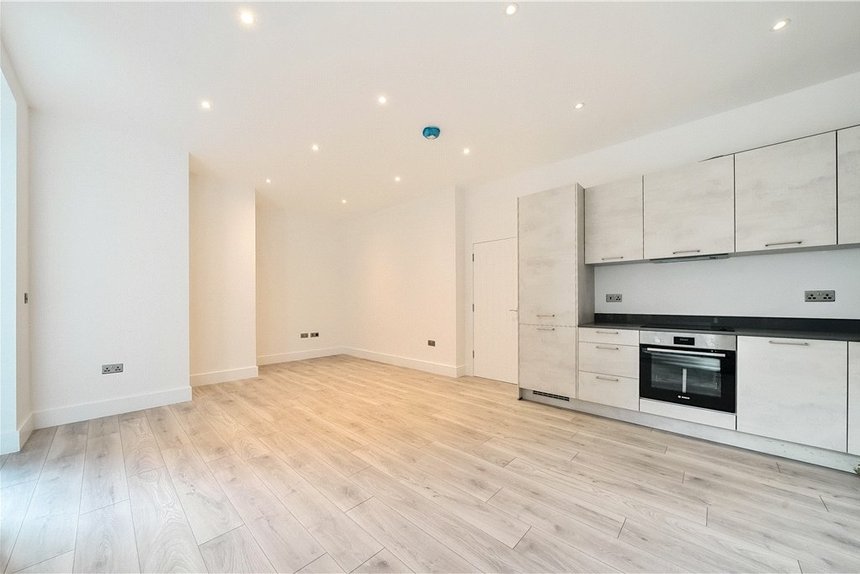 under offer west end lane london 33750 - Gibbs Gillespie