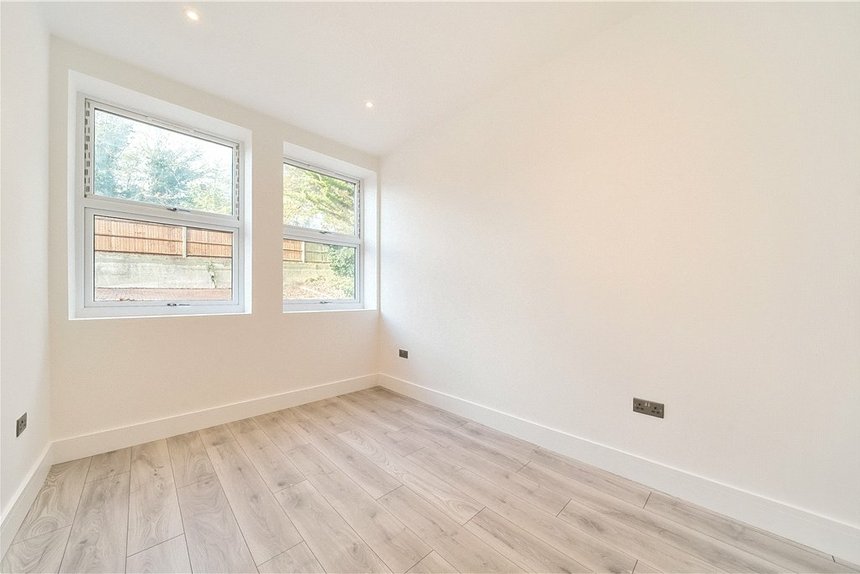 under offer west end lane london 33750 - Gibbs Gillespie