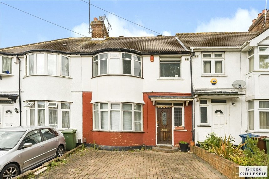 under offer abercorn crescent london 33756 - Gibbs Gillespie