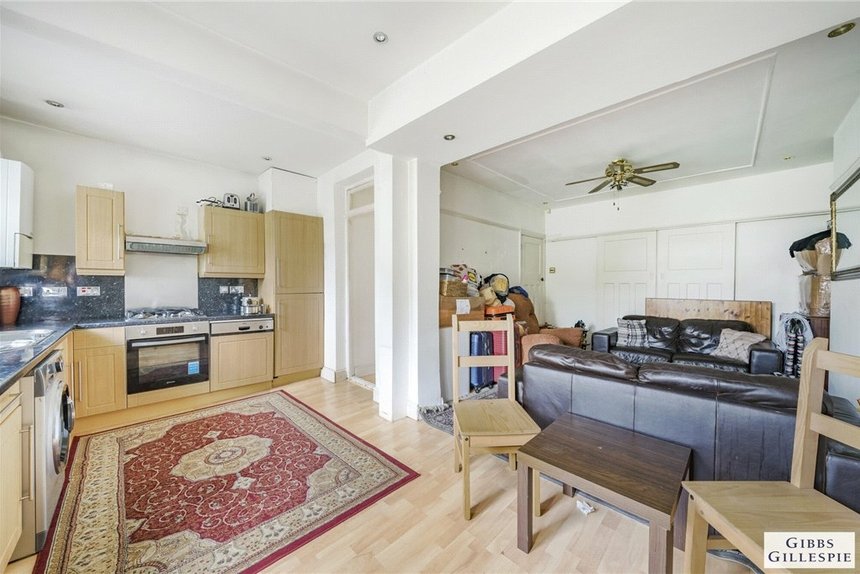 under offer abercorn crescent london 33756 - Gibbs Gillespie