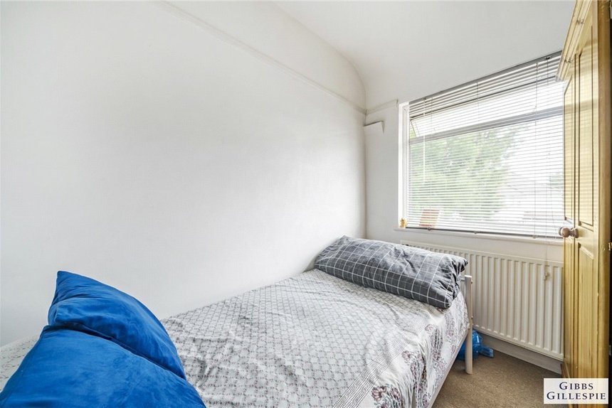 under offer abercorn crescent london 33756 - Gibbs Gillespie