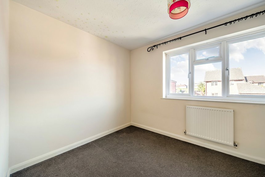 for sale forbes way london 33767 - Gibbs Gillespie