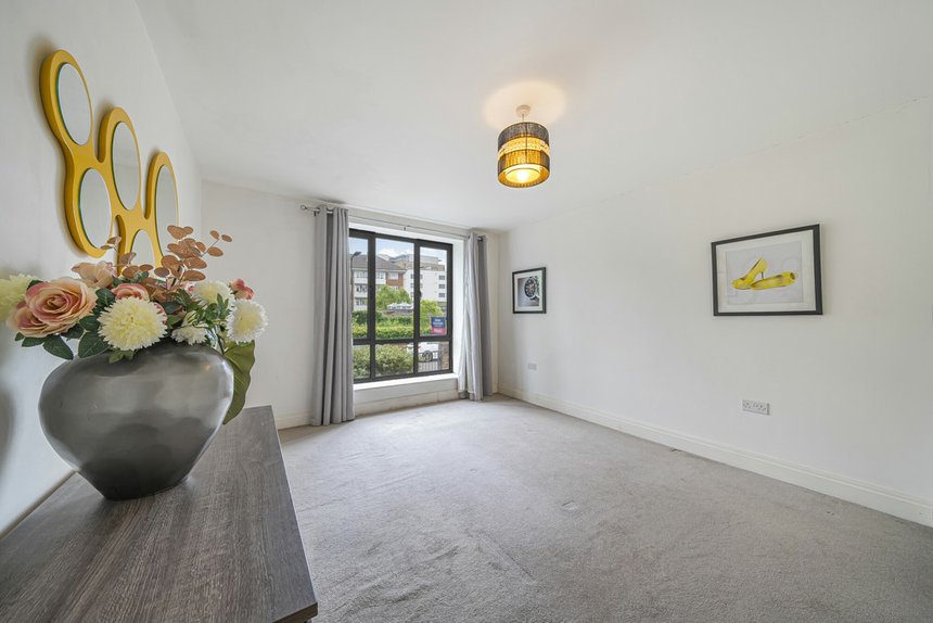 for sale hartington road london 33774 - Gibbs Gillespie