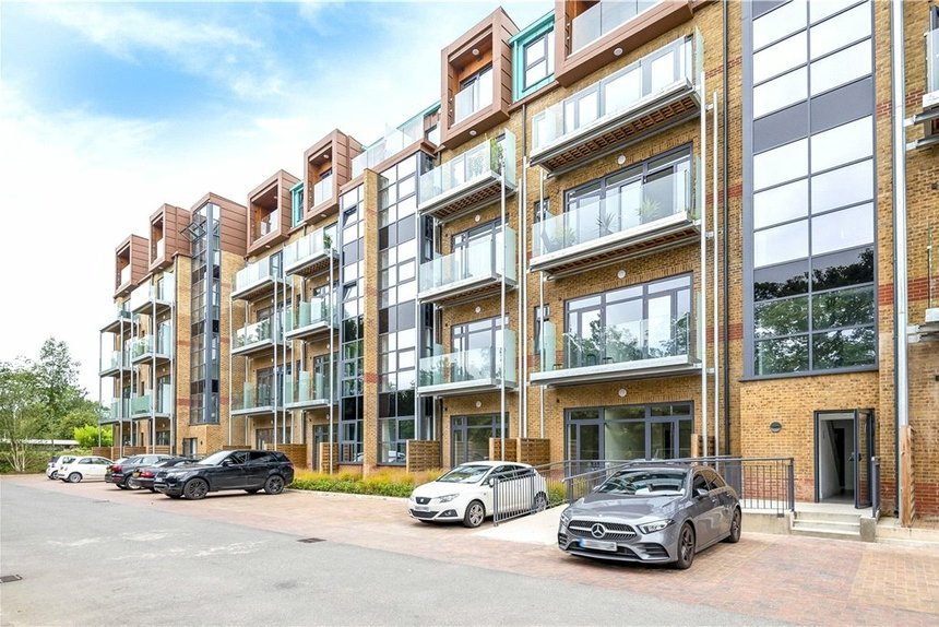 under offer brindley place london 33781 - Gibbs Gillespie