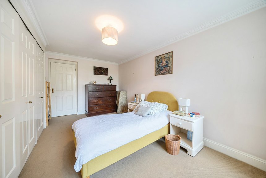 for sale murray road london 33784 - Gibbs Gillespie