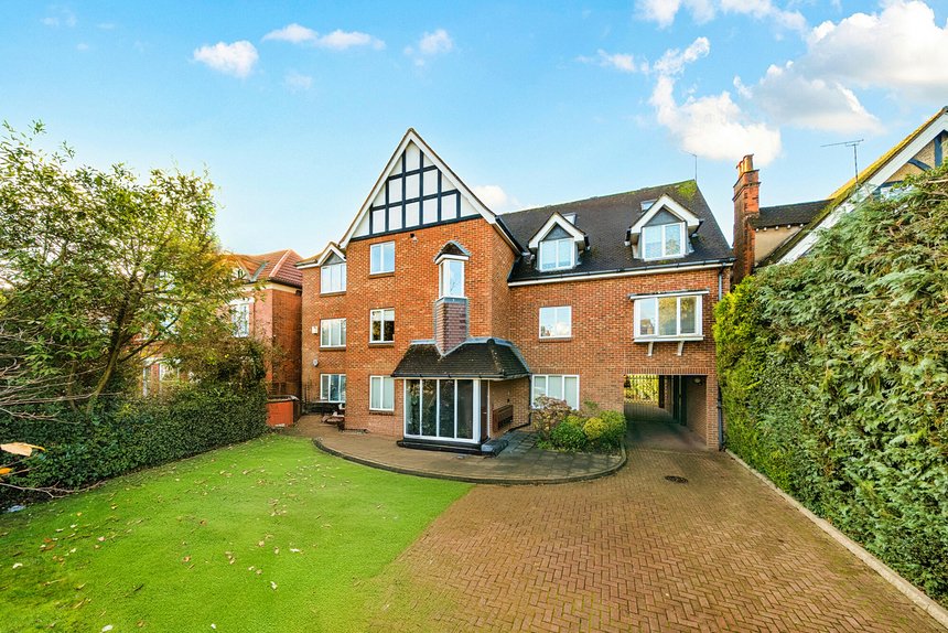 for sale murray road london 33784 - Gibbs Gillespie