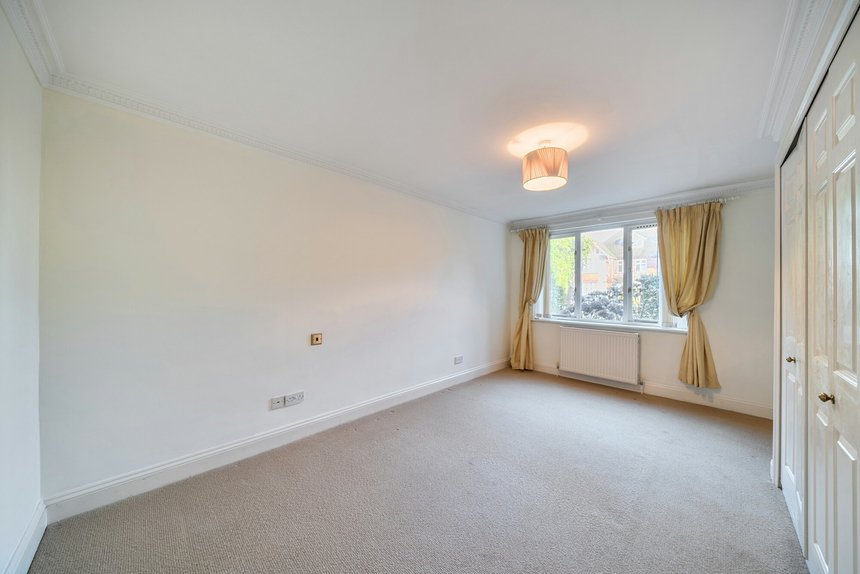 for sale murray road london 33784 - Gibbs Gillespie