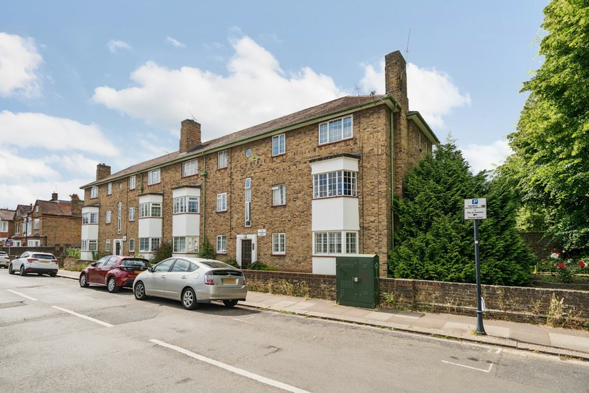 under offer somerset road london 33791 - Gibbs Gillespie