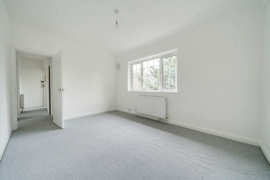 under offer somerset road london 33791 - Gibbs Gillespie