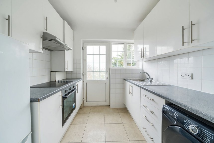 under offer somerset road london 33791 - Gibbs Gillespie