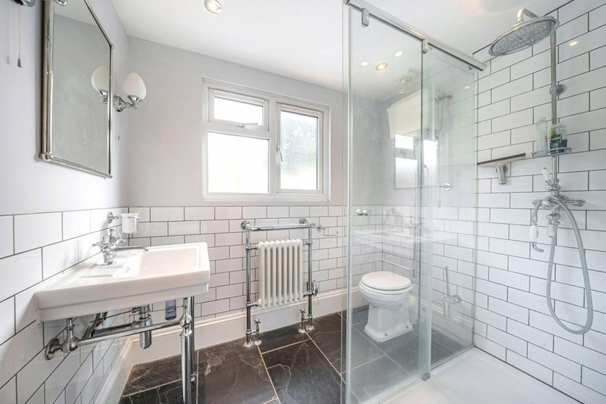 under offer hamilton road london 33806 - Gibbs Gillespie