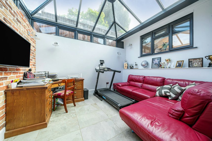 for sale hamilton road london 33806 - Gibbs Gillespie