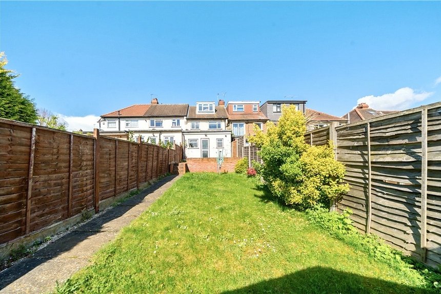 for sale berkeley avenue london 33808 - Gibbs Gillespie