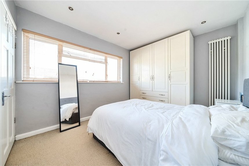 for sale berkeley avenue london 33808 - Gibbs Gillespie