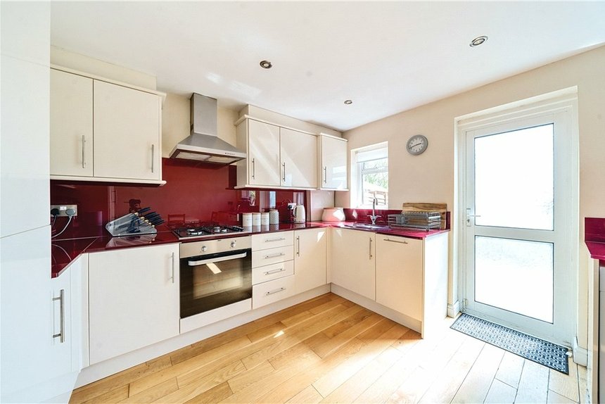 for sale berkeley avenue london 33808 - Gibbs Gillespie