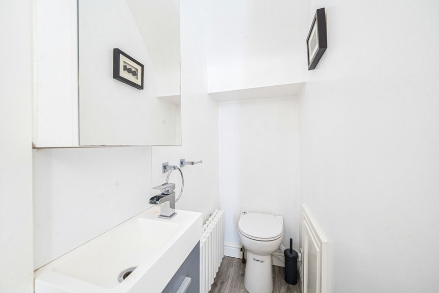 under offer potter street london 33811 - Gibbs Gillespie