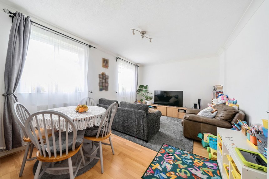 sold the coppice london 33813 - Gibbs Gillespie