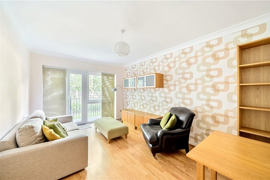 under offer milman close london 33819 - Gibbs Gillespie