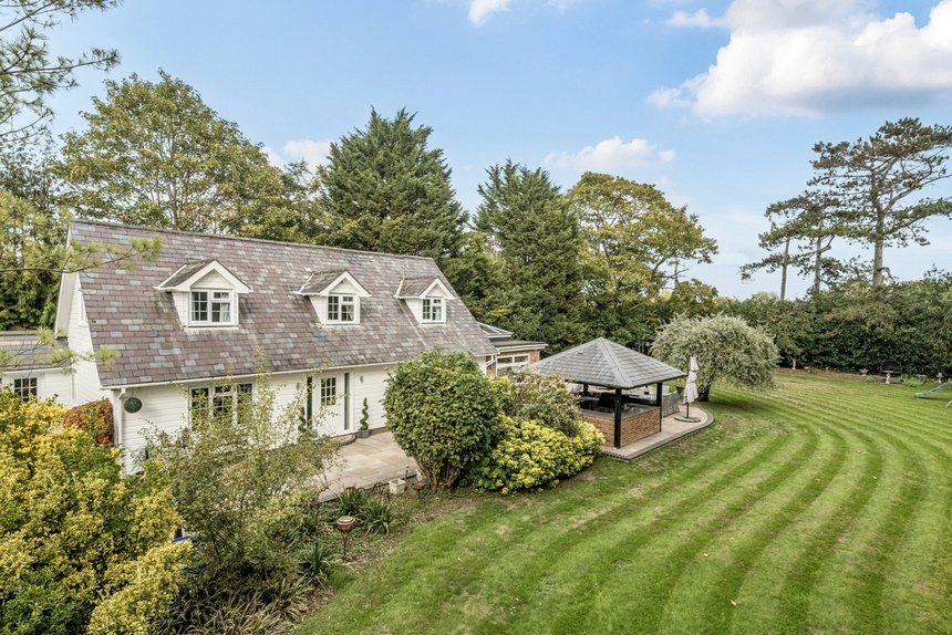 for sale wood lane london 33850 - Gibbs Gillespie