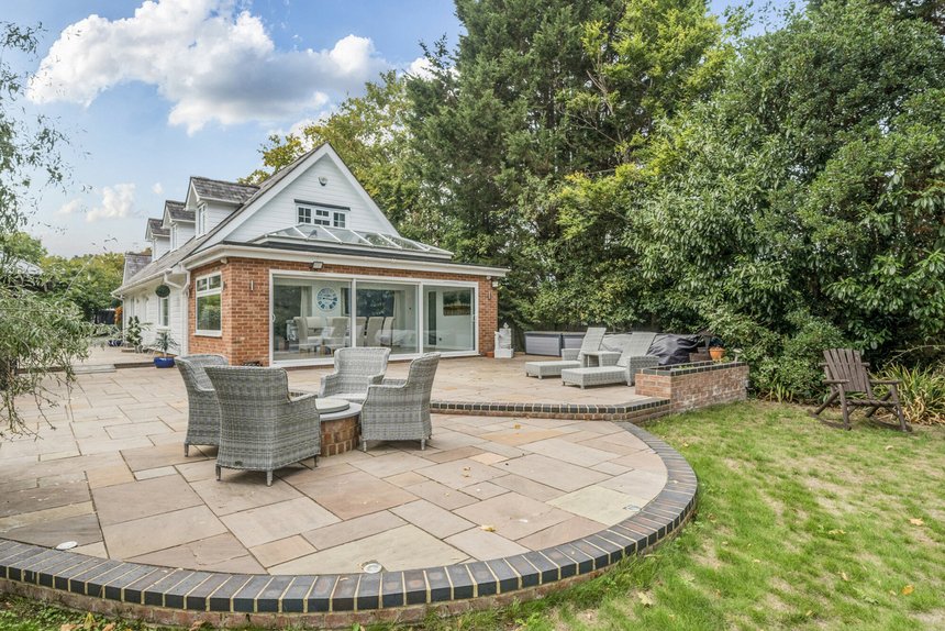 for sale wood lane london 33850 - Gibbs Gillespie