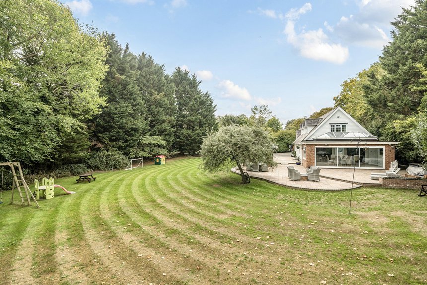 for sale wood lane london 33850 - Gibbs Gillespie