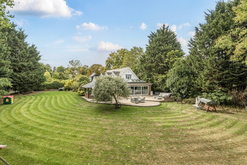 for sale wood lane london 33850 - Gibbs Gillespie