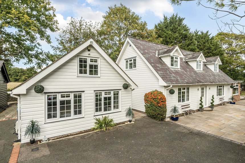 for sale wood lane london 33850 - Gibbs Gillespie