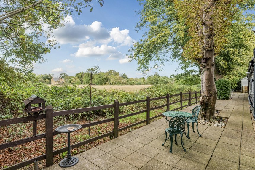 for sale wood lane london 33850 - Gibbs Gillespie