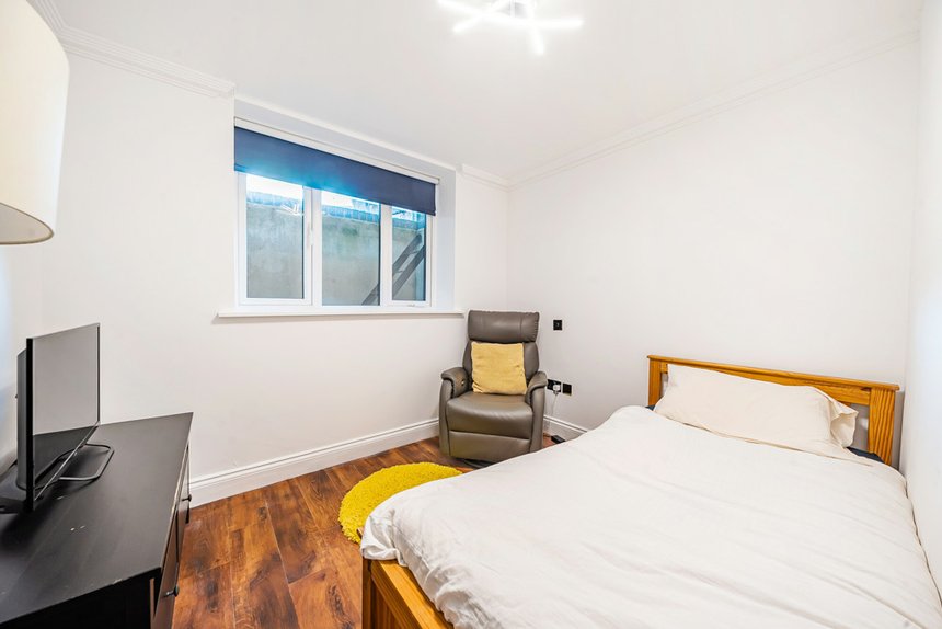 for sale westbury road london 33860 - Gibbs Gillespie