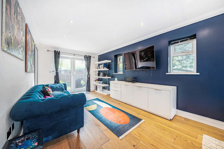 for sale westbury road london 33860 - Gibbs Gillespie