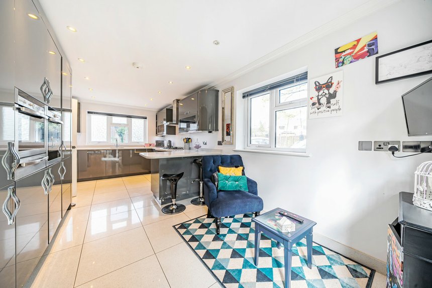 for sale westbury road london 33860 - Gibbs Gillespie